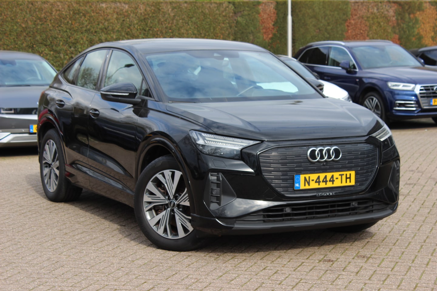 Audi Q4 Sportback e-tron - 40 Advanced edition 77 kWh / SoH 90,3% / Warmtepomp / CarPlay / Matrix LED / Sportstoelen - AutoWereld.nl