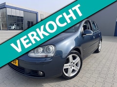 Volkswagen Golf - 2.0 FSI Sportline Airco 5drs Carplay Nap