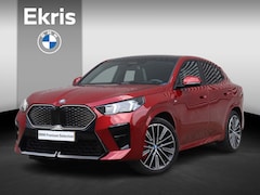 BMW iX2 - eDrive20 | M Sportpakket Pro | Panodak | Head-Up | Elektr. Stoelen | Harman Kardon | Drivi
