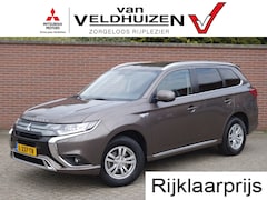 Mitsubishi Outlander - 2.4 PHEV Pure