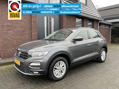 Volkswagen T-Roc - 1.5 TSI Style ADAPTIVE CRUISE CONTROL | CAMERA | TREKHAAK | LED | APPLE/ANDROID CARPLAY