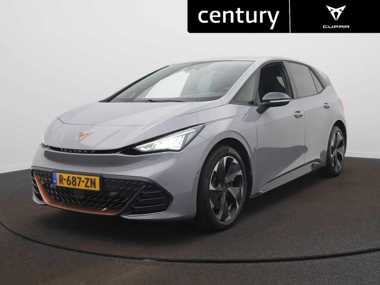 CUPRA Born - Adrenaline 62 kWh | Kuipstoelen | Camera | 19 Inch | Stoelverarming - AutoWereld.nl