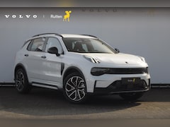 Lynk & Co 01 - 276PK Automaat Core / Adaptieve cruise control / Stoel - en stuurwielverarming / Parkeerse