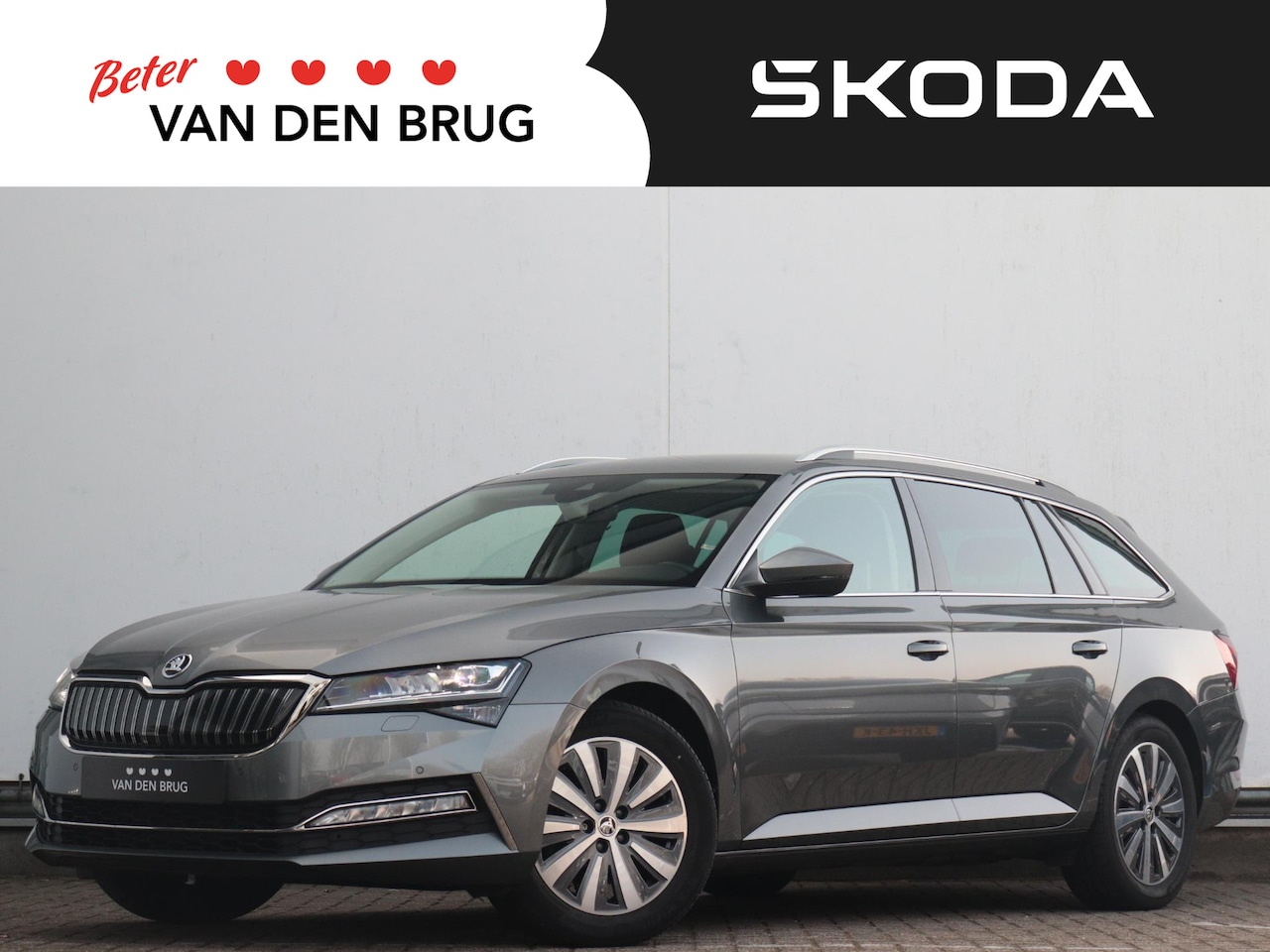 Skoda Superb - 1.4 TSI iV Business Edition Plus | Wegklapbare trekhaak | Elektrisch verstelbare stoelen + - AutoWereld.nl