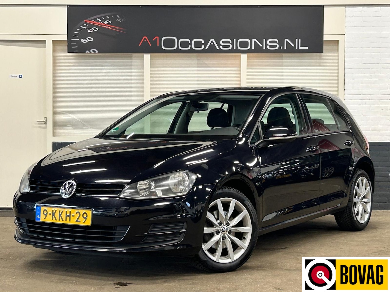 Volkswagen Golf - 1.2 TSI Trendline 1.2 TSI Trendline - AutoWereld.nl