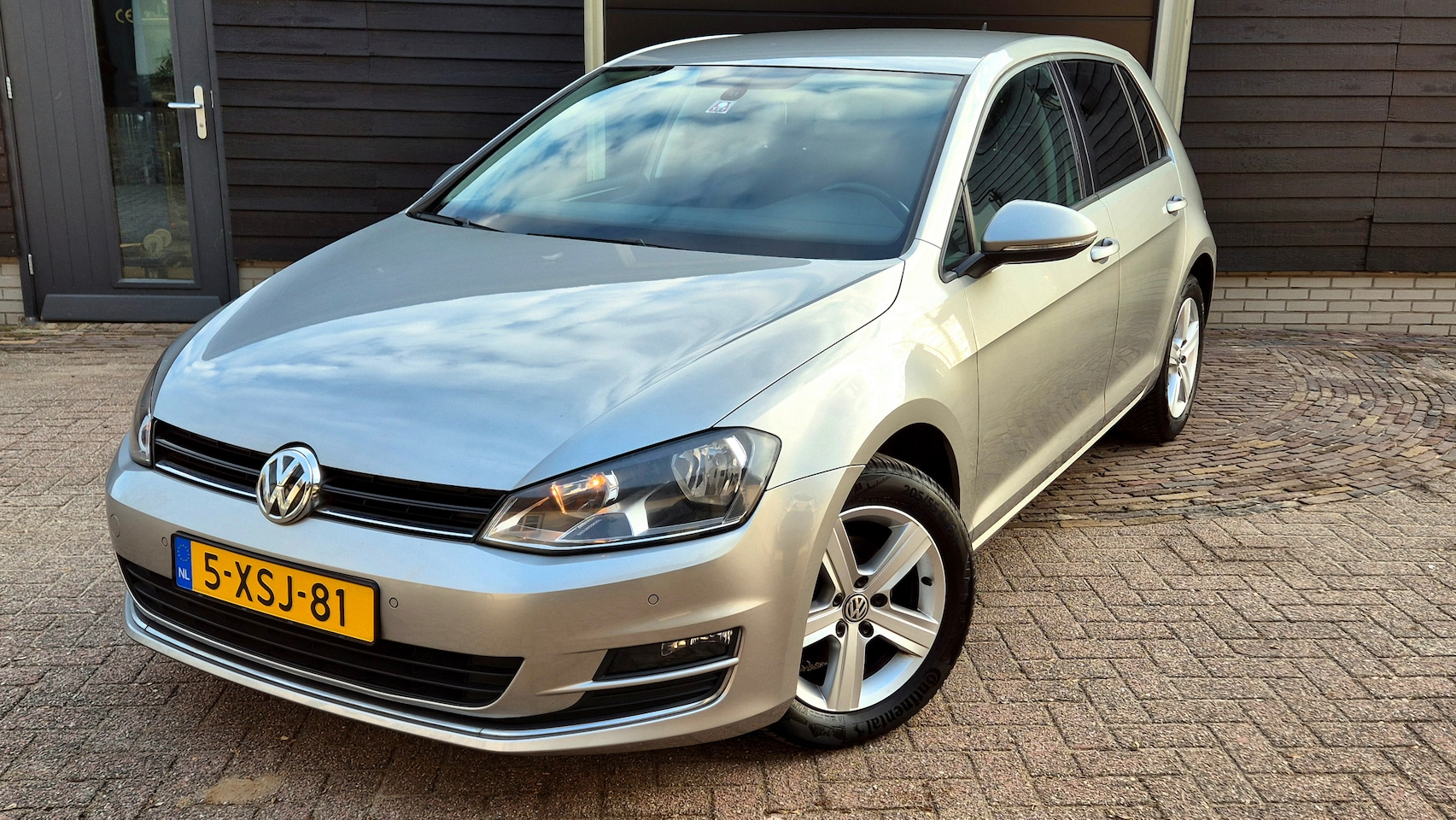 Volkswagen Golf - 1.2 TSI Highline - AutoWereld.nl