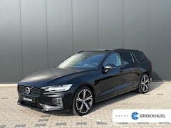 Volvo V60 - T6 Plug-in hybrid AWD Ultra Dark | Panoramadak | Trekhaak | 360 Camera | Head-up Display |