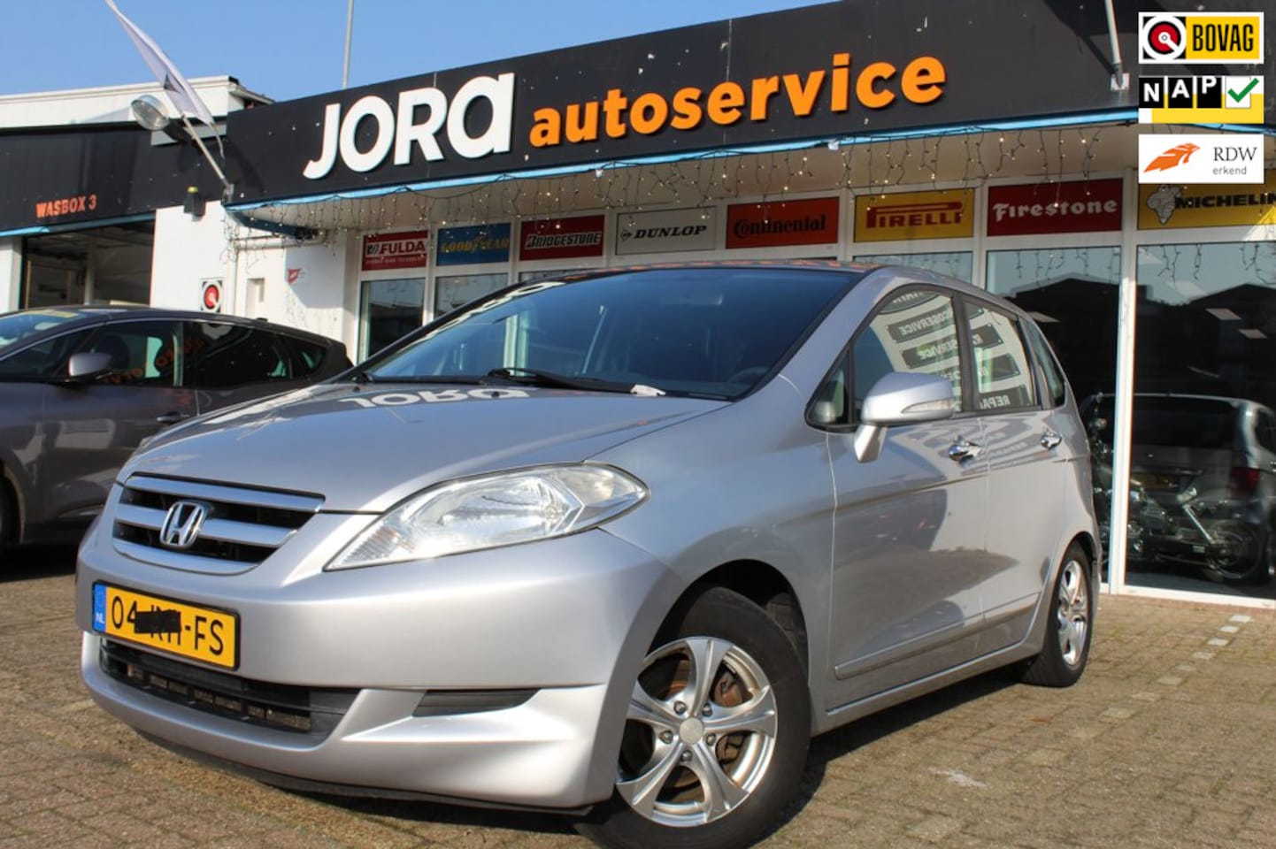 Honda FR-V - 2.0i Comfort 2.0i Comfort - AutoWereld.nl