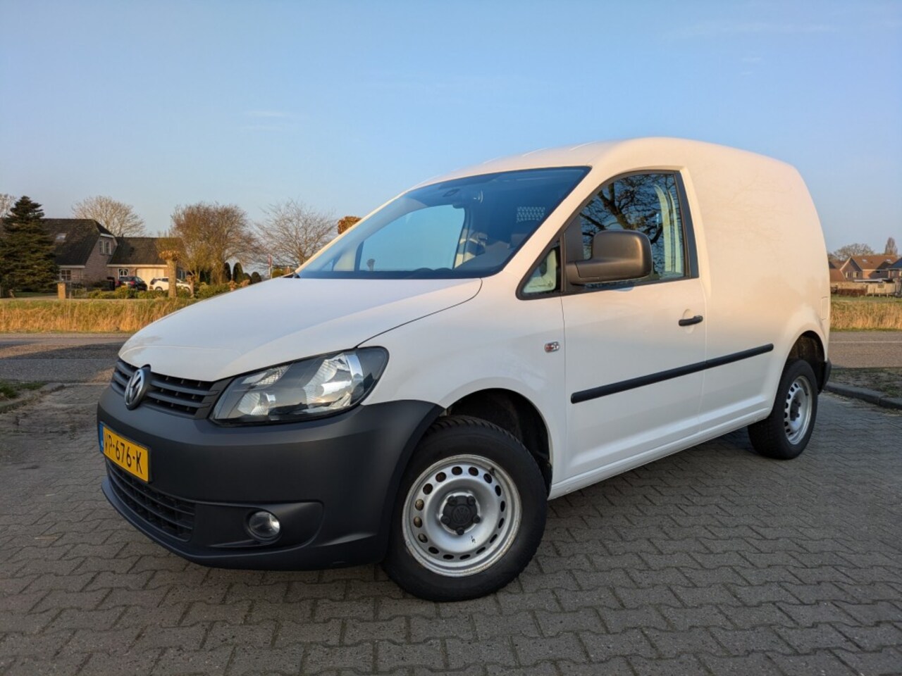 Volkswagen Caddy - 2.0 TDI 4Motion L1H1 I Cruise I AC I Navi I 4X4 I Trekhaak I 4WD - AutoWereld.nl