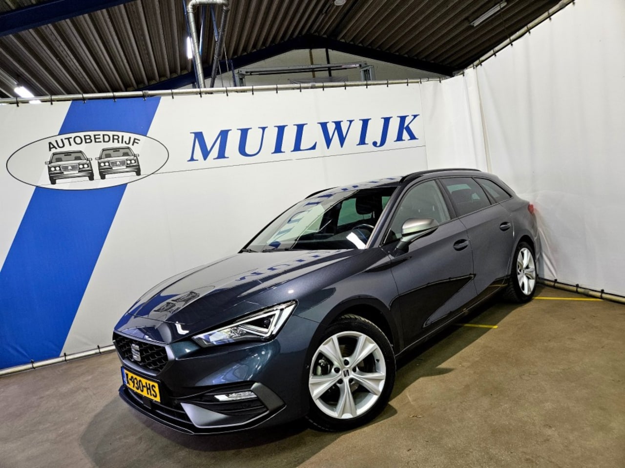 SEAT Leon Sportstourer - Sportstourer 1.5 TSI FR Launch Edition / Trekhaak / NL Auto - AutoWereld.nl