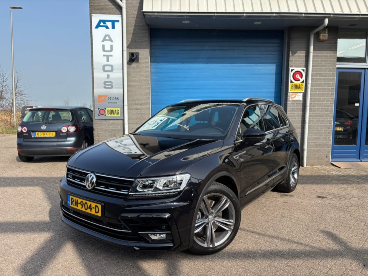Volkswagen Tiguan - 2.0 TSI 4M. HL BUS R - AutoWereld.nl