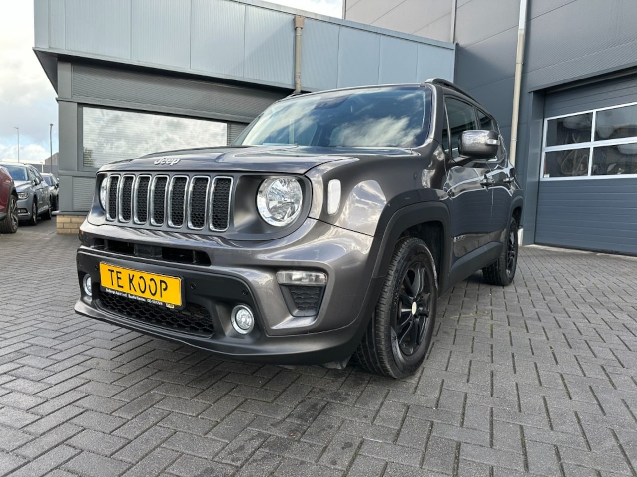 Jeep Renegade - 1.3T Aut. Longitude Navi stoelverwarming - AutoWereld.nl