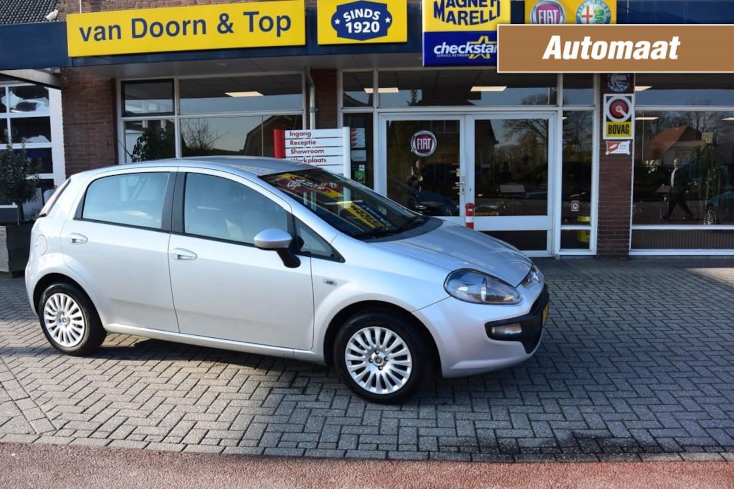 Fiat Punto - 1.4 Dynamic AUTOMAAT - AutoWereld.nl