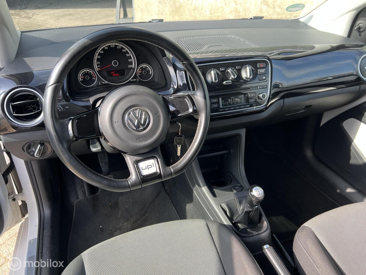 Volkswagen Up! - 1.0 cheer up! BlueMotion 1.0 cheer up! BlueMotion - AutoWereld.nl