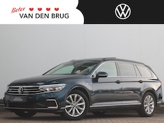 Volkswagen Passat Variant - 1.4 TSI PHEV GTE Business | Panoramadak | Trekhaak | 360° camera | Elektrische voorstoelen