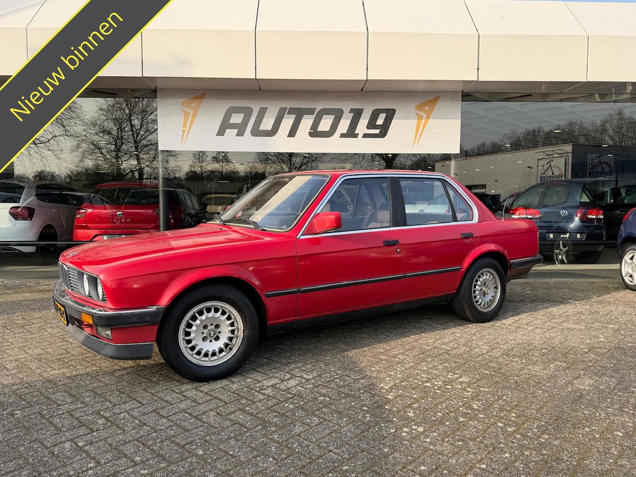 BMW 3-serie - E30 325e 2.7 Automaat - AutoWereld.nl