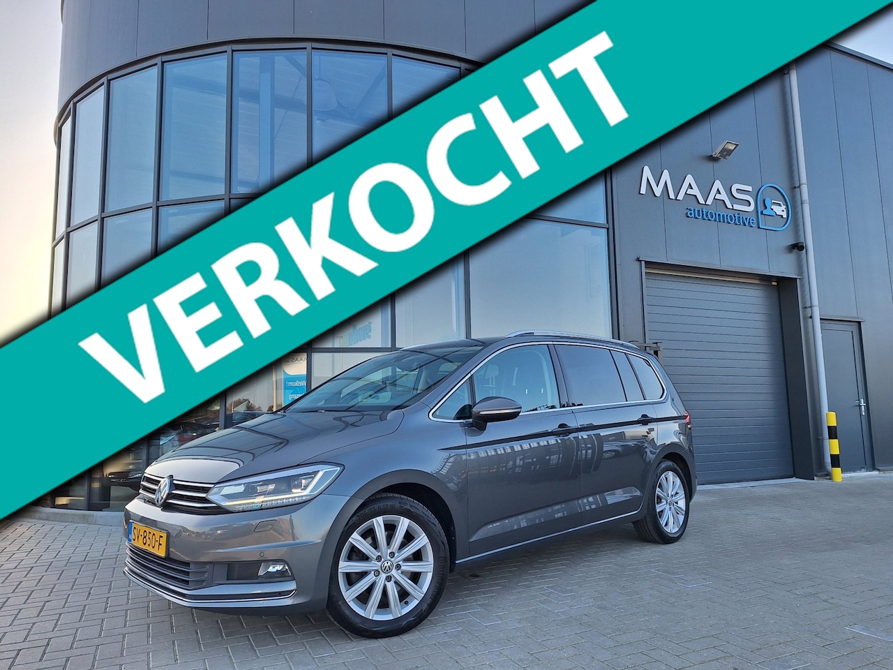 Volkswagen Touran - 1.4 TSI Highline 7p DEALER ONDERHOUDEN - AutoWereld.nl