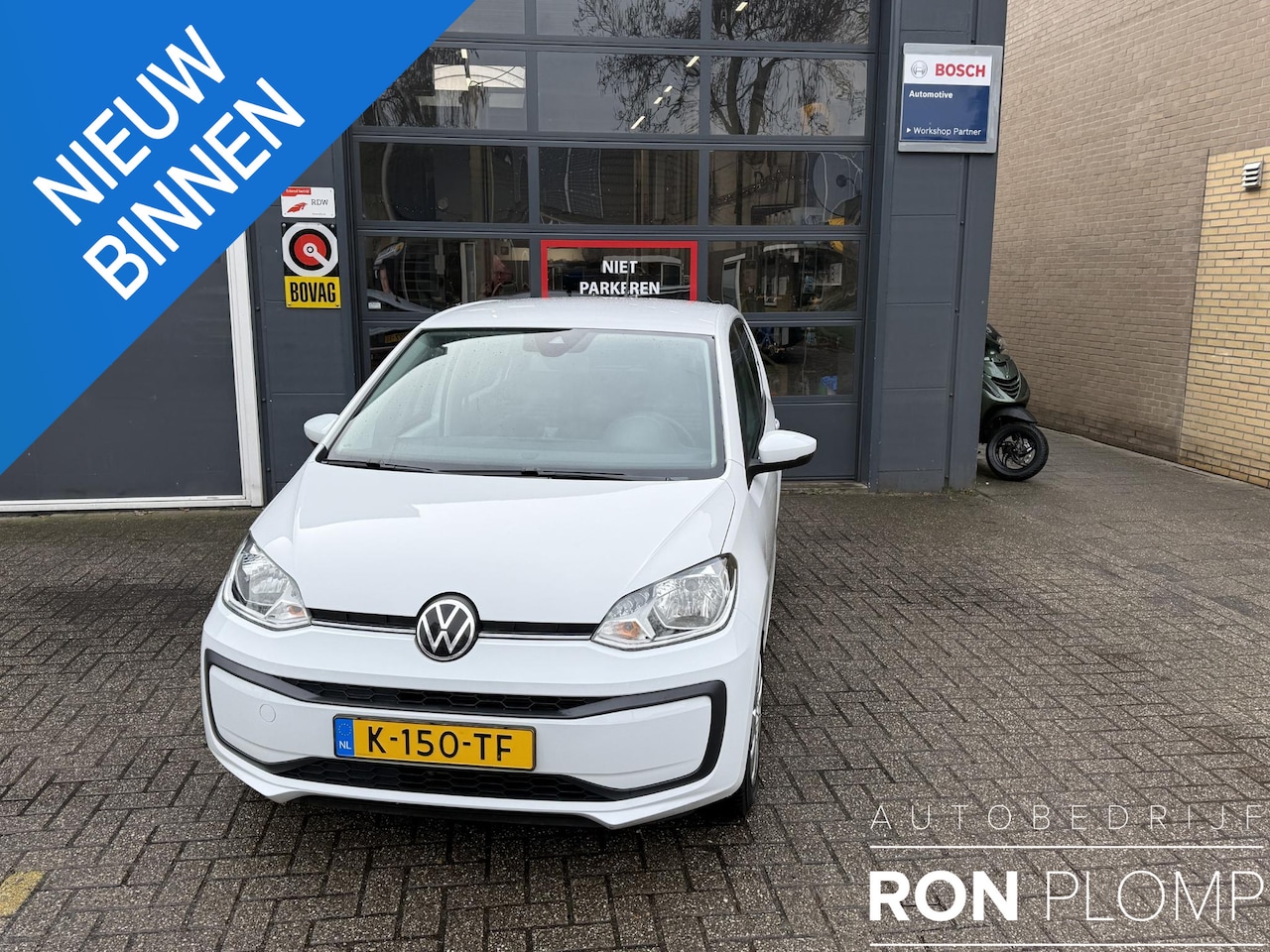 Volkswagen Up! - 1.0 / Airco clima/ Cruise/ PDC/ Navigatie via App - AutoWereld.nl