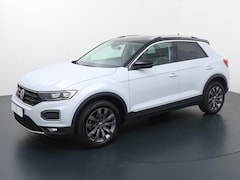 Volkswagen T-Roc - 1.5 TSI Sport | 150 PK | Navigatiesysteem | Climate control | Adaptive cruise control |
