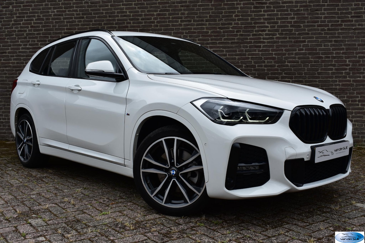 BMW X1 - xDrive25e eDrive Edition M-Pakket, Memory stoel, Achteruitrijcamera, Led, PDC - AutoWereld.nl