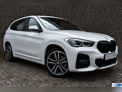 BMW X1 - xDrive25e eDrive Edition M-Pakket, Memory stoel, Achteruitrijcamera, Led, PDC