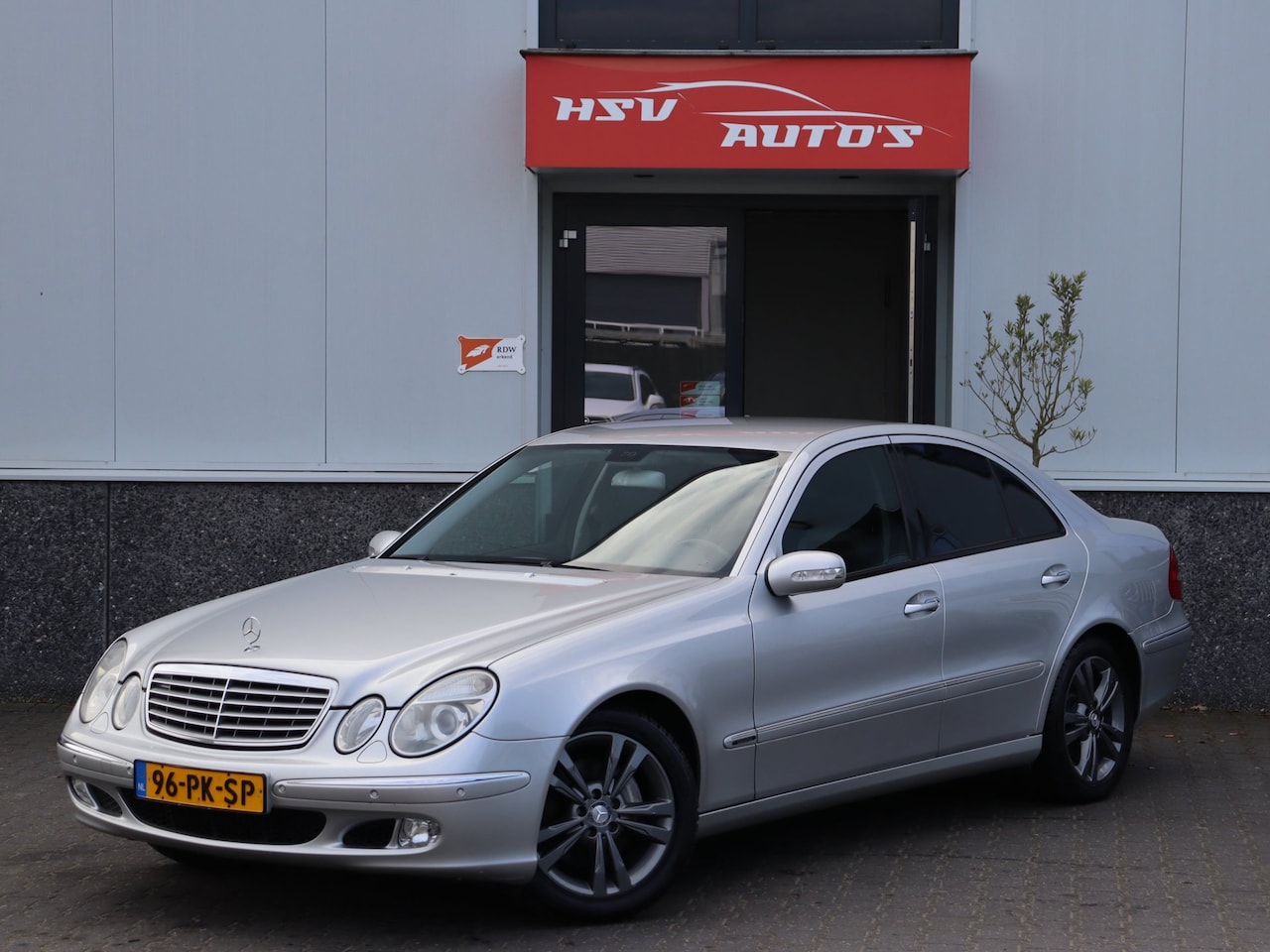 Mercedes-Benz E-klasse - 320 CDI Avantgarde navi LM automaat - AutoWereld.nl