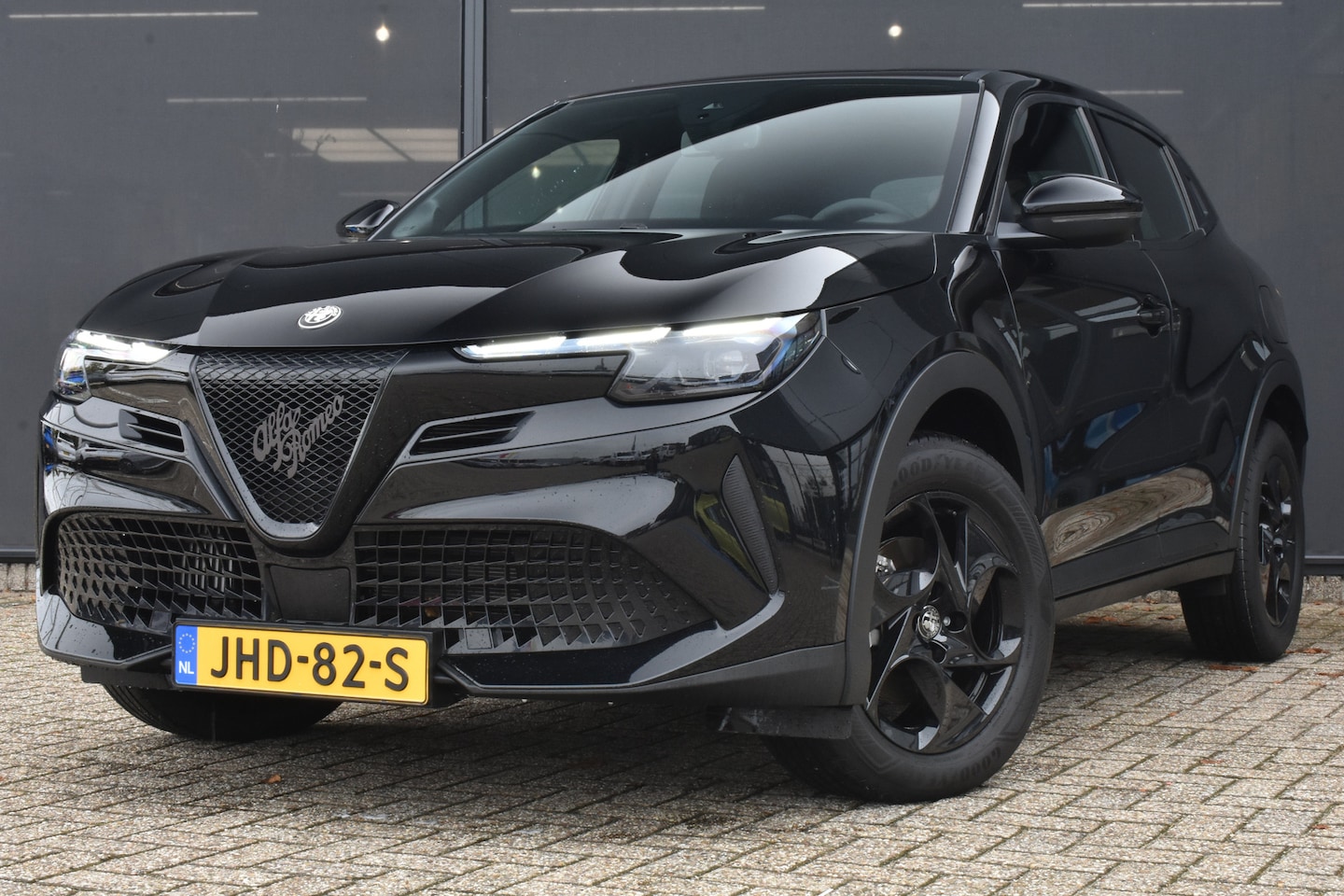 Alfa Romeo Junior - 1.2 Turbo Hybrid Ibrida 136pk Automaat | Adaptive Cruise | Full-LED | Navigatie by App | S - AutoWereld.nl