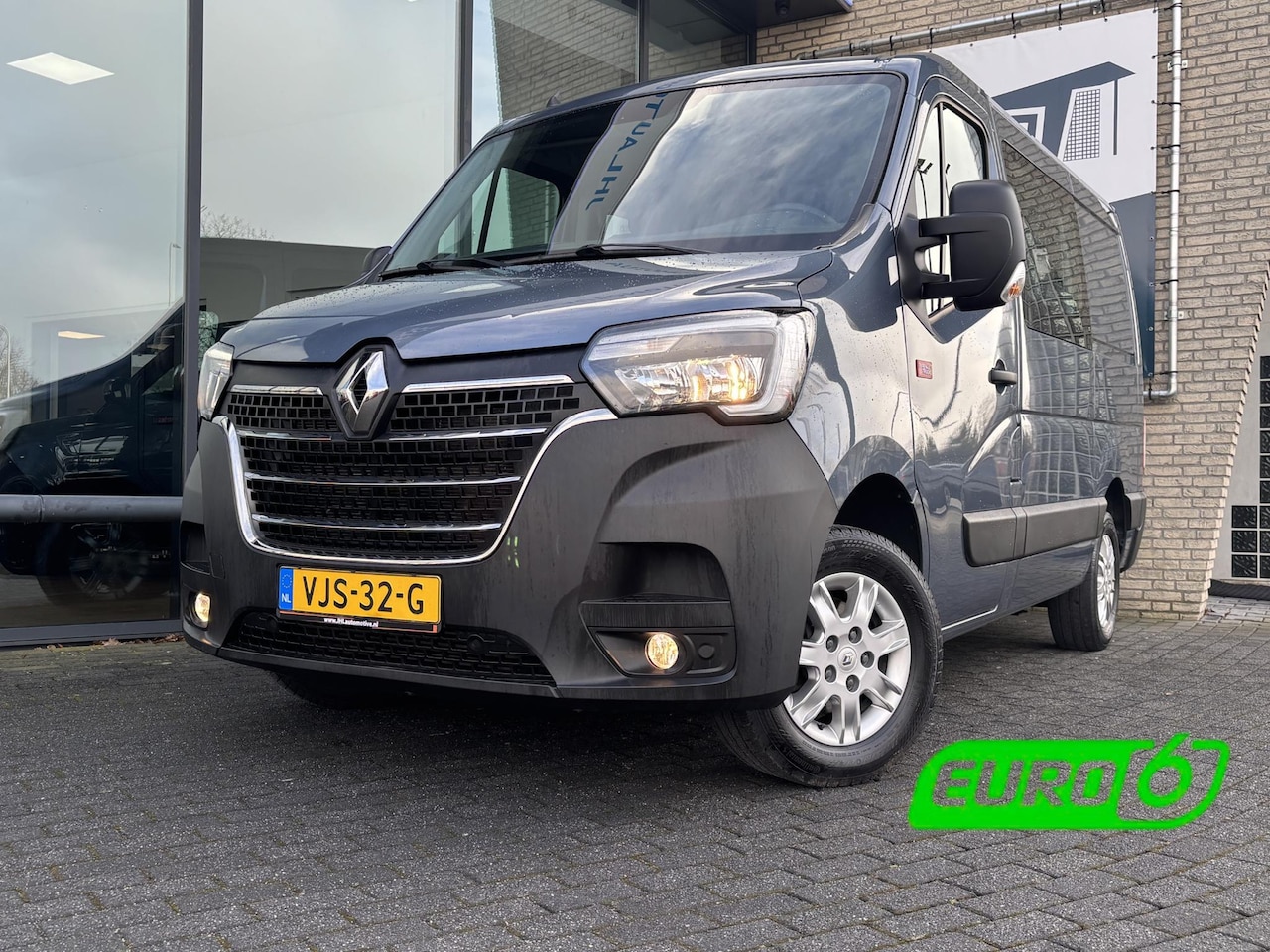 Renault Master - 2.3 dCi L1H1 DC*ECC*CRUISE*NAVI*HAAK* - AutoWereld.nl