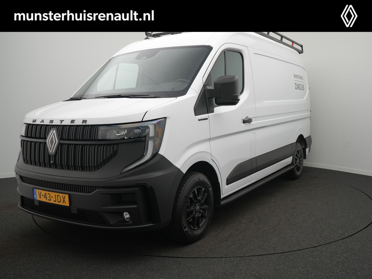 Renault Master - T35 2.0 dCi 130 L2H2 Advance - Black Edition Pakket - Trekhaak - All-season - Camera - Bet - AutoWereld.nl