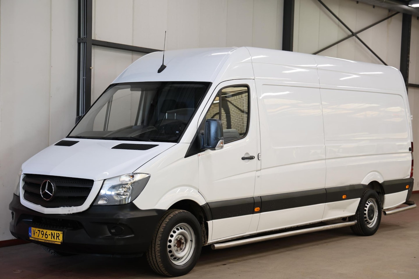 Mercedes-Benz Sprinter - 311 2.2 CDI AUTOMAAT L3H2 POST NL EURO 6 - AutoWereld.nl