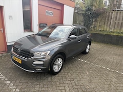 Volkswagen T-Roc - 1.5 TSI Style CC AC autom stuur stoel verw