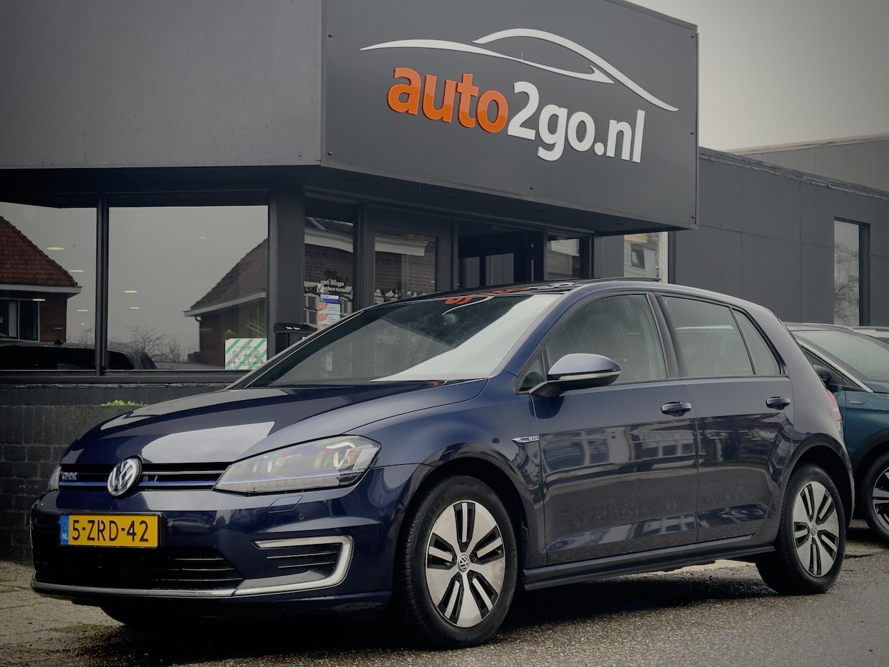 Volkswagen Golf - 1.4 TSI GTE AUT6 PANODAK LEDER NAVI CAMERA LED LMV PDC - AutoWereld.nl