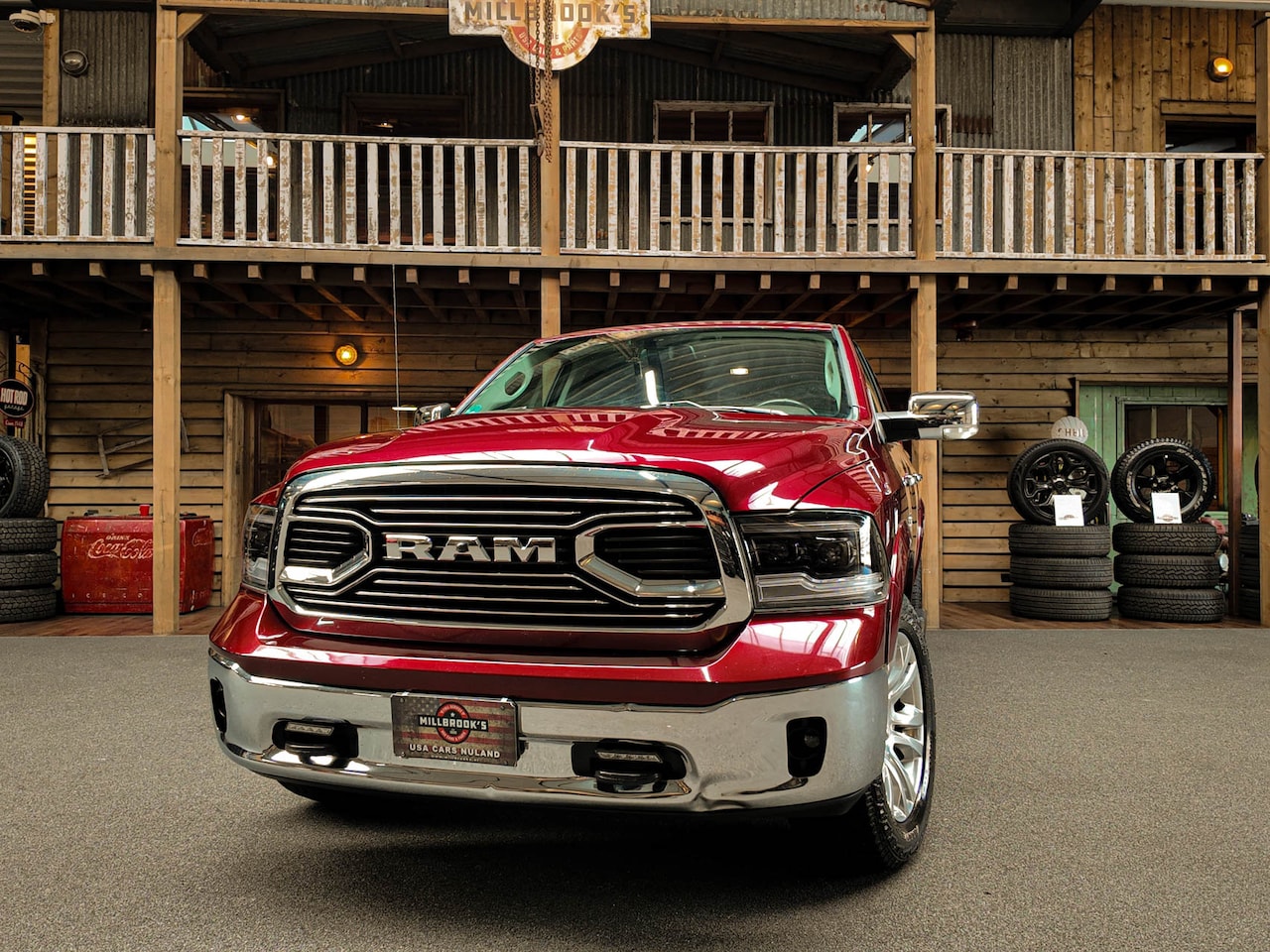 Dodge Ram 1500 - 5.7 V8 4x4 | LPG | Longhorn | Luchtvering | Panorama | - AutoWereld.nl