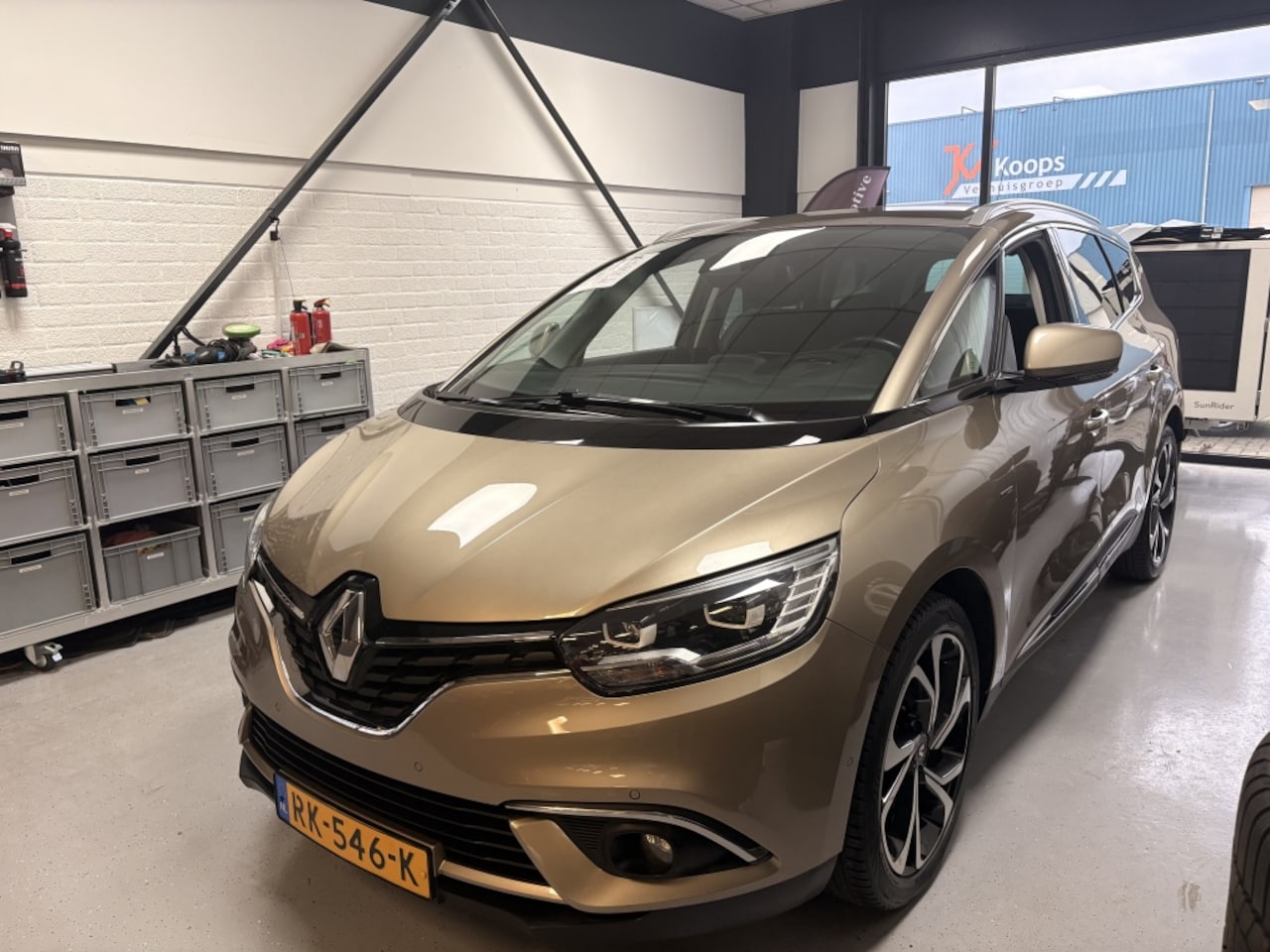 Renault Grand Scénic - 1.2 TCe Bose 1.2 TCe Bose - AutoWereld.nl