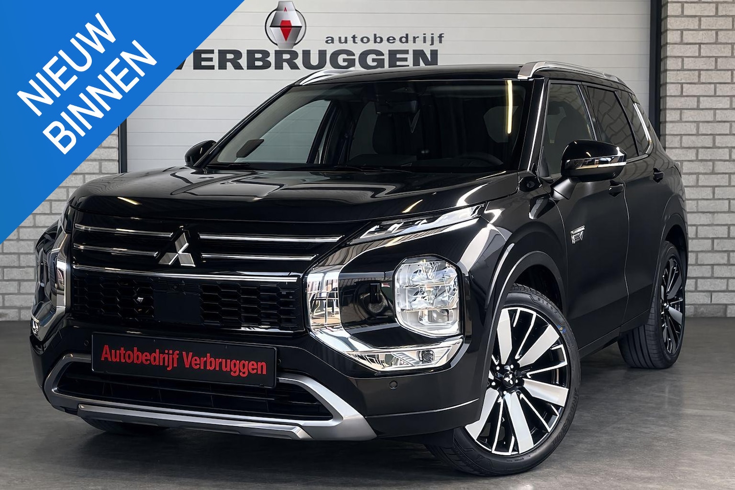 Mitsubishi Outlander - 2.4 PHEV Instyle | ACTIE PRIJS! | 8jr.Garantie | Rijklaarprijs - AutoWereld.nl