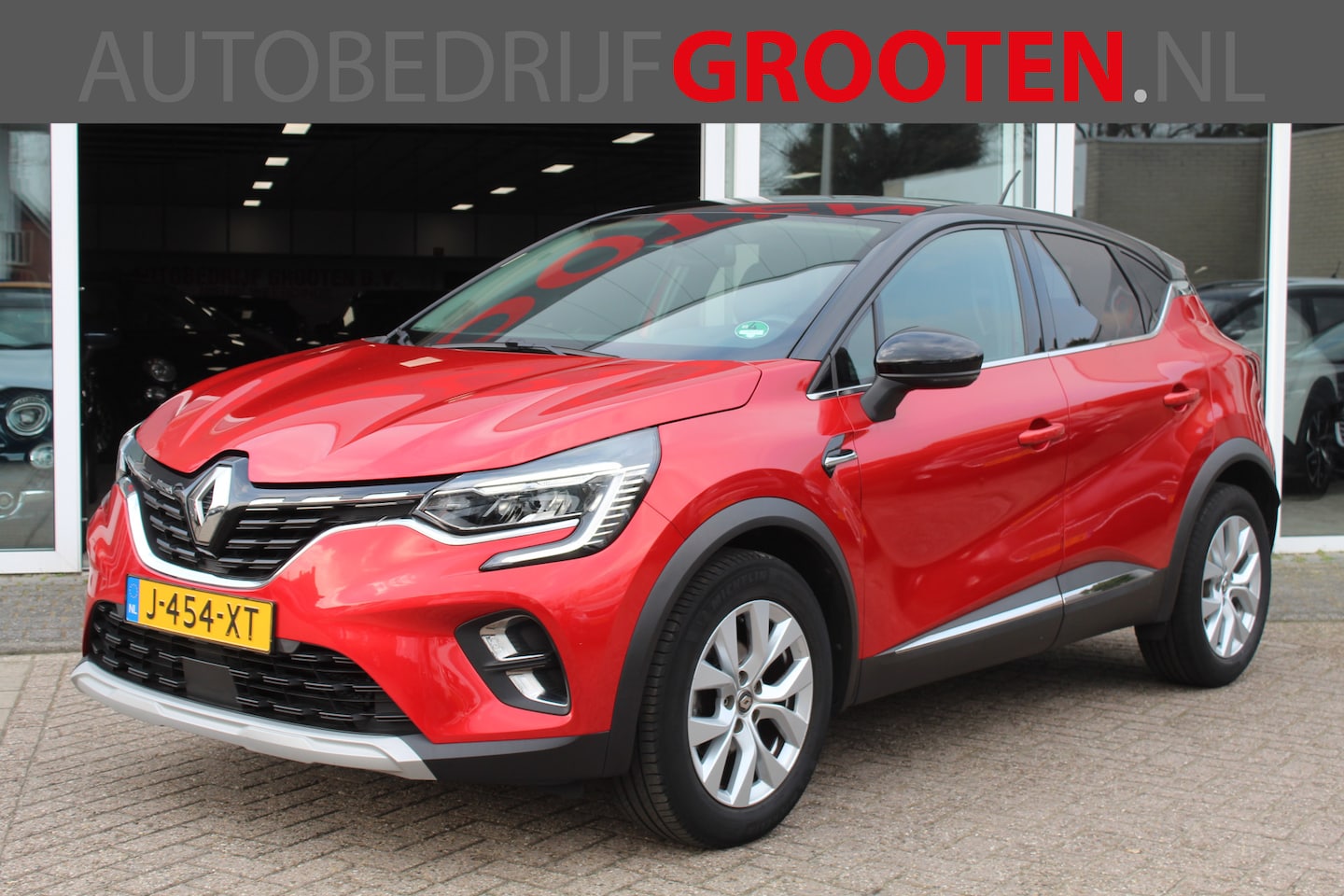 Renault Captur - 1.0 TCe 100 Intens//Ecc//Navi!! - AutoWereld.nl