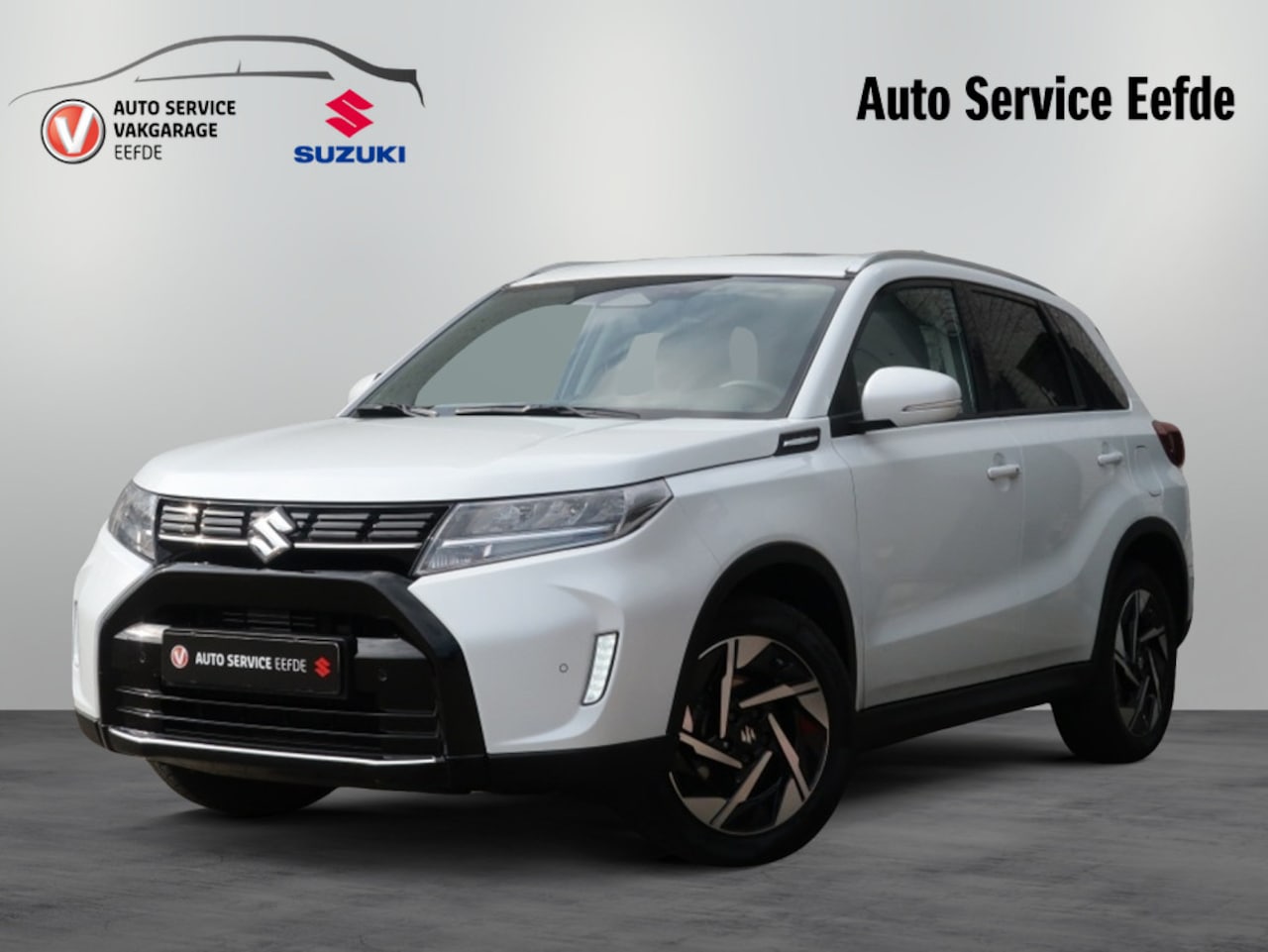 Suzuki Vitara - 1.5 Hybrid Style | Automaat | Panoramadak | All-Season | Keyless - AutoWereld.nl