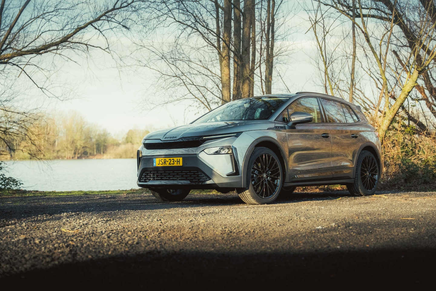 Skoda Elroq - 60 Business Edition - Tour - Black Edition Black pack, Apple carplay/android auto, 21 inch - AutoWereld.nl