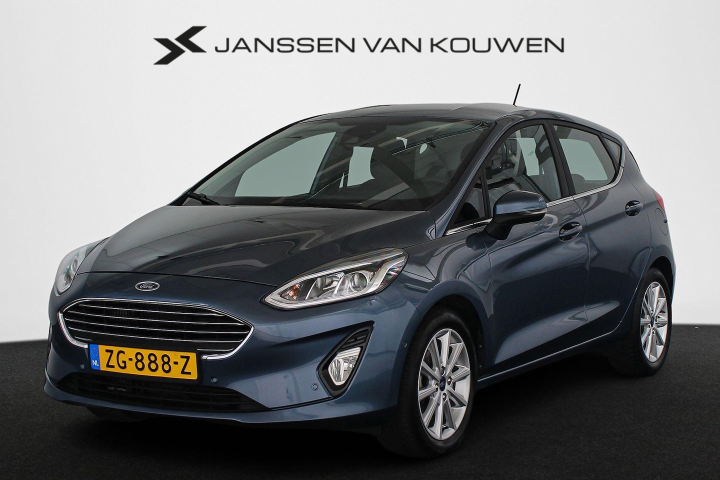 Ford Fiesta - 1.0 EcoBoost Titanium Winter Pakket Navigatie Achteruitrijcamera - AutoWereld.nl