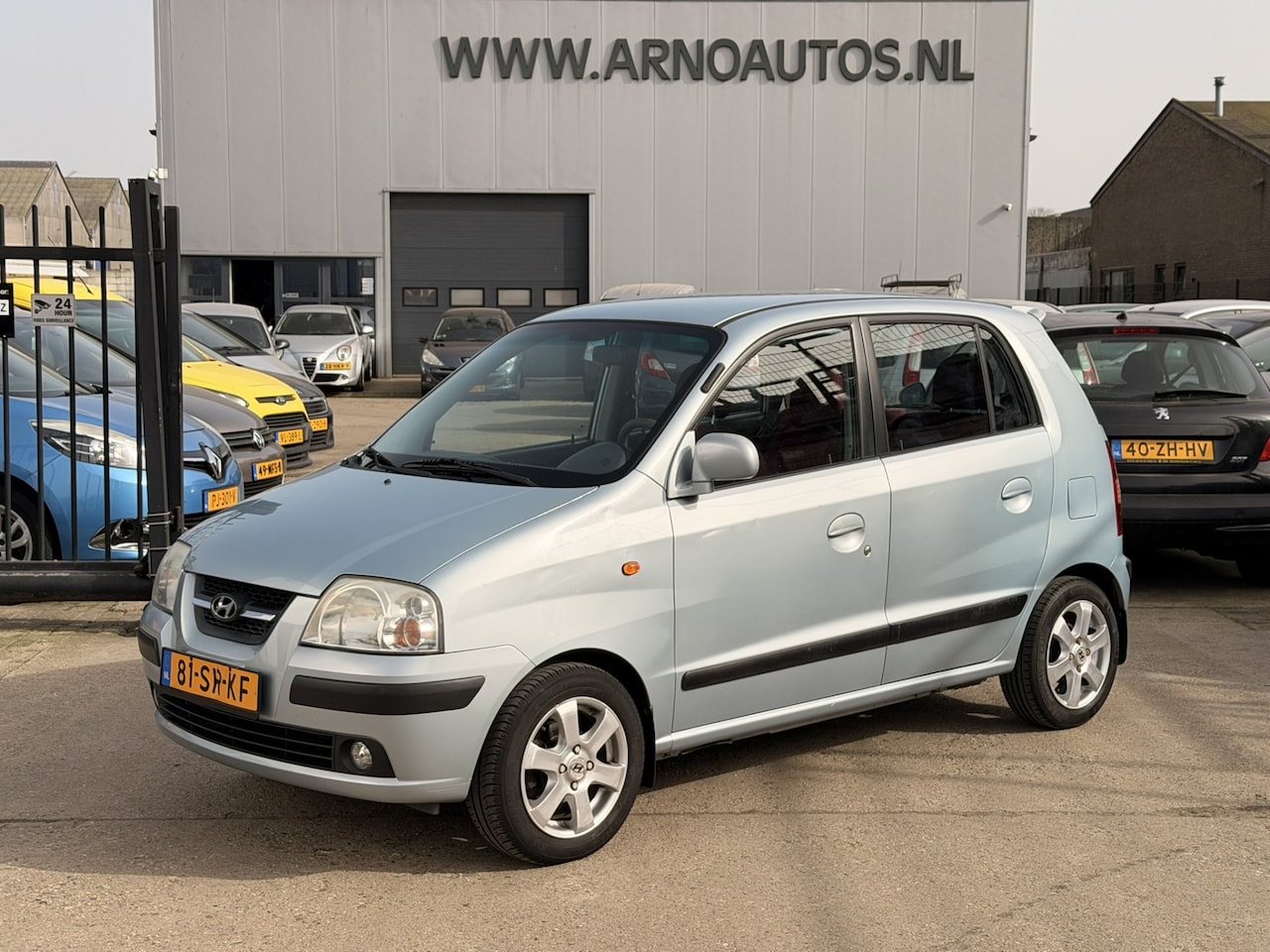 Hyundai Atos - 1.1i Dynamic World Cup edition 1.1i Dynamic World Cup edition, AIRCO, NIEUWE KOPPELINGSSET, STUURBEKRACHTIGING, ELEK-RAME - AutoWereld.nl