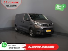 Toyota ProAce Worker - 1.5 120 pk L2 Carplay/ Cruise/ Airco/ LMV/ Trekhaak/ Navi/ Camera/ PDC/ NL Auto