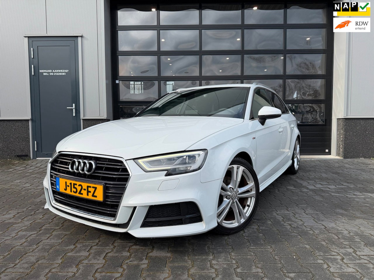 Audi A3 Sportback - 35 TFSI CoD Advance Sport S-LINE Automaat 1 ste eigenaar s line - AutoWereld.nl