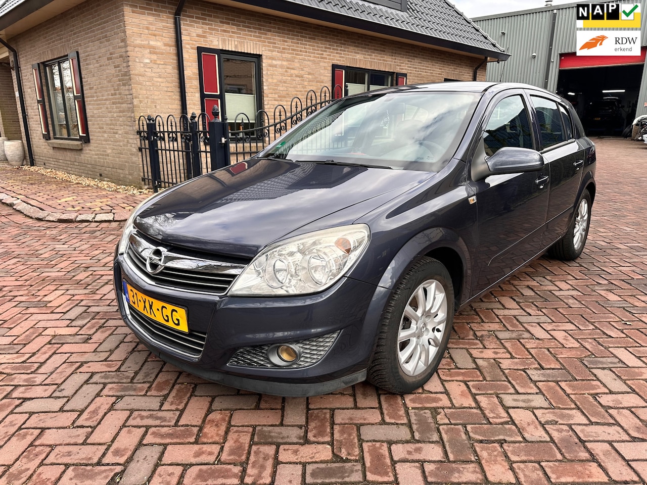 Opel Astra - 1.6 Temptation 1.6 Temptation - AutoWereld.nl