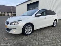 Peugeot 308 SW - 1.2 PureTech Blue Lease Executive
