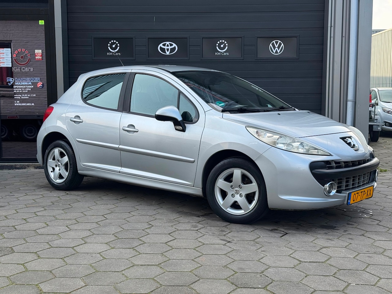 Peugeot 207 - 1.4-16V XS Pack - 5 Deurs - Airco - 2007 - N.a.p - - AutoWereld.nl