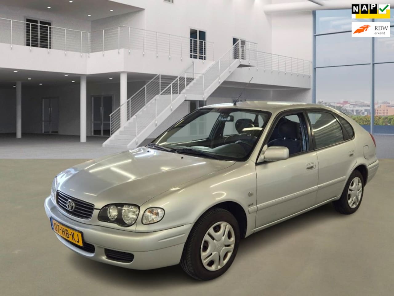 Toyota Corolla - 1.6 VVT-i Terra|AIRCO|AUTOMAAT|PSENSOR|APK 24-02-2027 - AutoWereld.nl