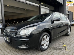 Hyundai i30 - 1.4i Active Cool / apk 3-2027