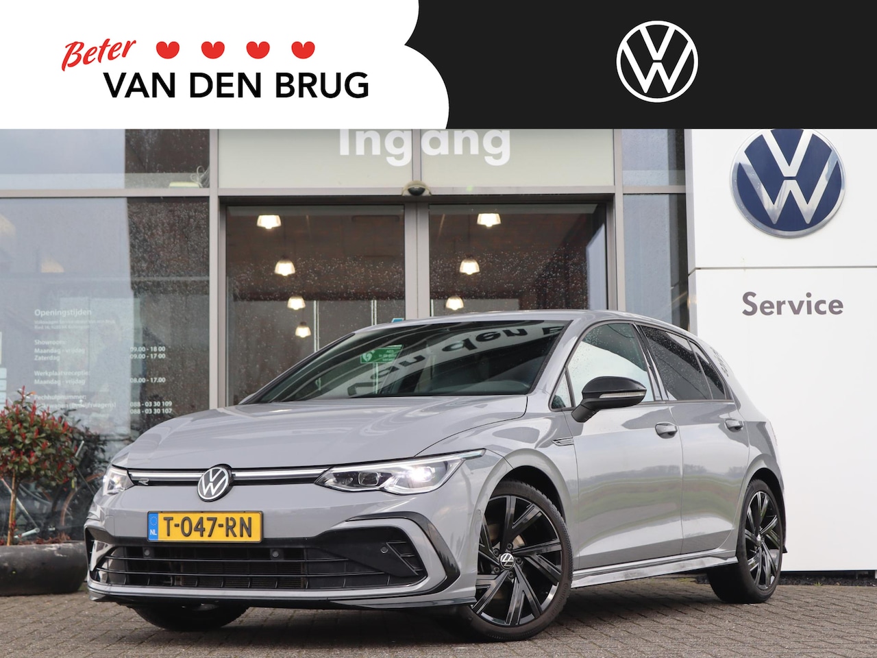 Volkswagen Golf - 1.5 TSI 131 R-Line | Trekhaak | Navigatie | IQ Light | App Connect | Camera | ACC | Stoel - AutoWereld.nl