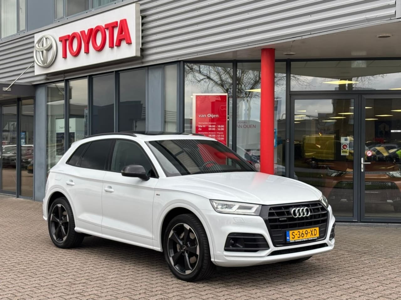 Audi Q5 - 40 TDI quattro | 2X S-Line | Pano- schuifdak | Trekhaak | LED | - AutoWereld.nl