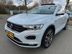 Volkswagen T-Roc - 2.0 TSI 4Motion Pano 3X R Line DSG Camera Led 190PK